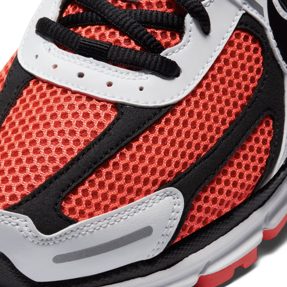 Zoom Vomero 5 SE 'Bright Crimson'