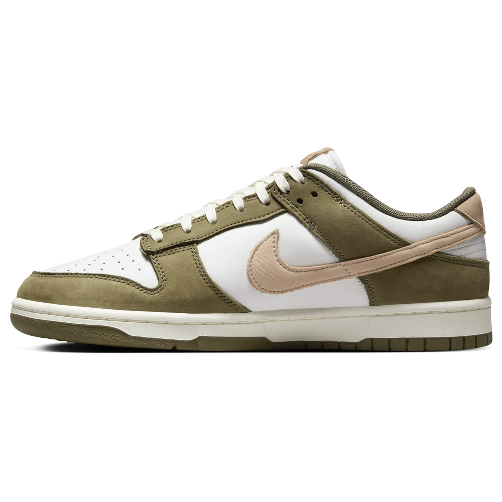 Dunk Low Retro Premium