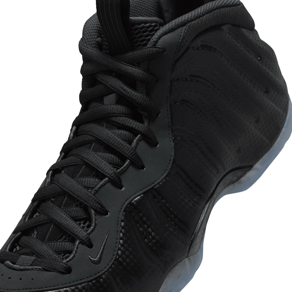 Nike Air Foamposite One "Carbon Fiber"