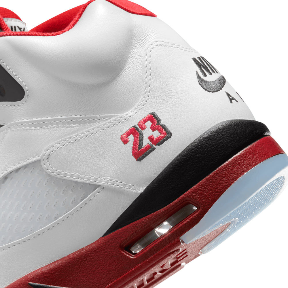 5 Retro "Fire Red Black Tongue"