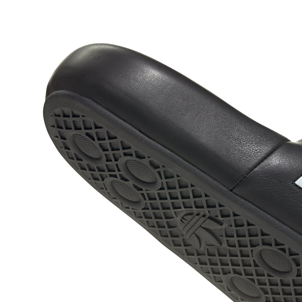 Adilette 24 Slides