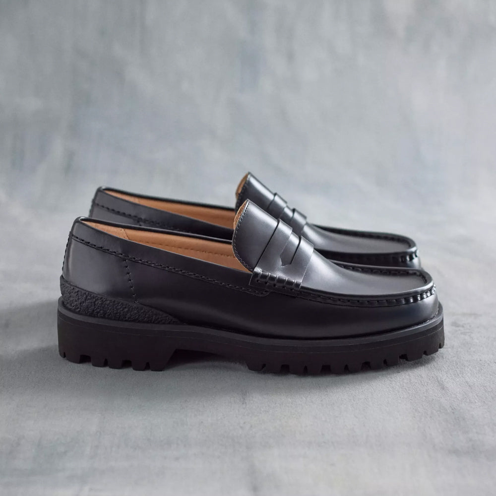 Clarks Yukoner Penny Black Leather | Shop Foster